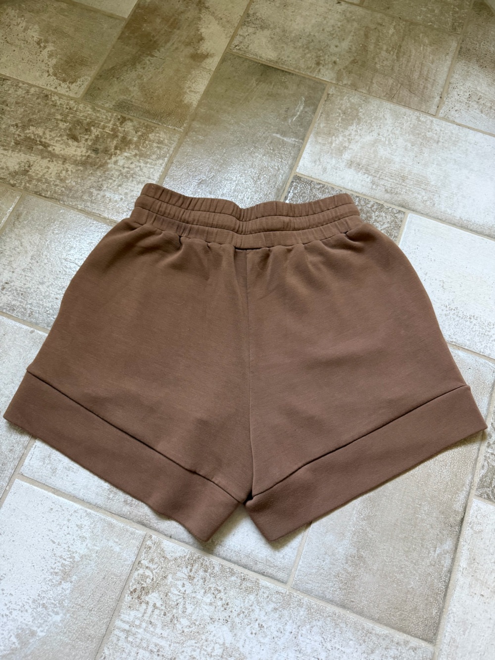 Varley Doublesoft Shorts 4” Inseam - Picture 4 of 7